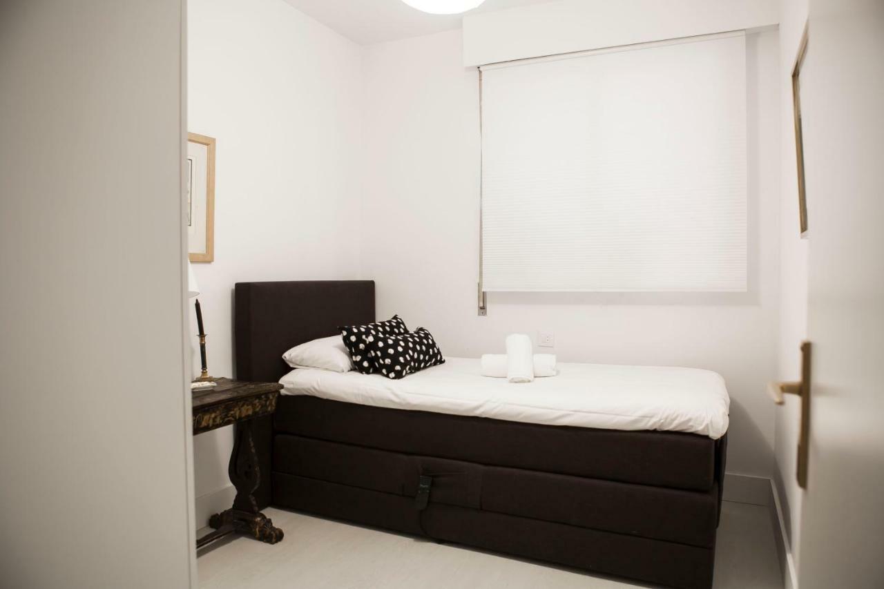 Gran Apartamento Plaza De Espana Apartment Seville Exterior photo